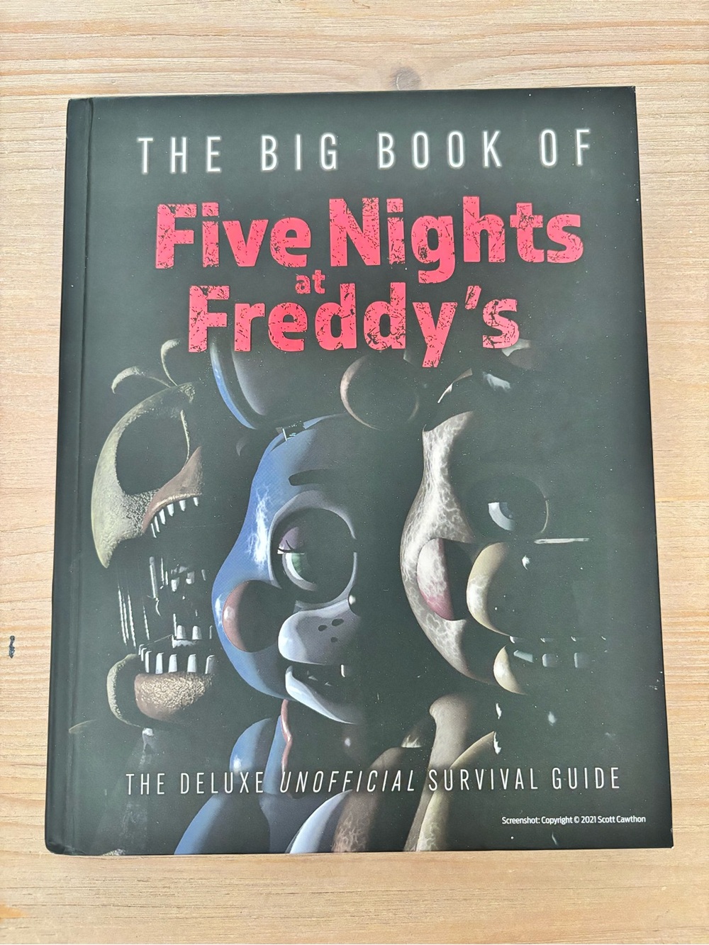 The Big Book Five Nights at Freddy's‎ Deluxe Unofficial Survival Guide Hardcover